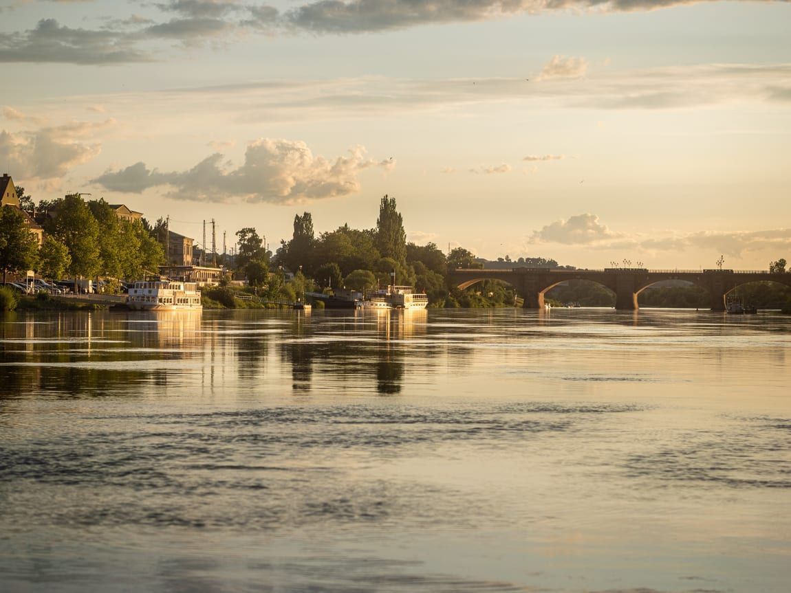 Abendlicht auf der Elbe